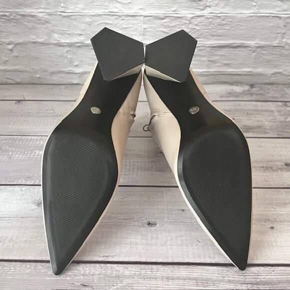 ZARA -Triangular Heeled Ankle Boot - Picture 6 of 10